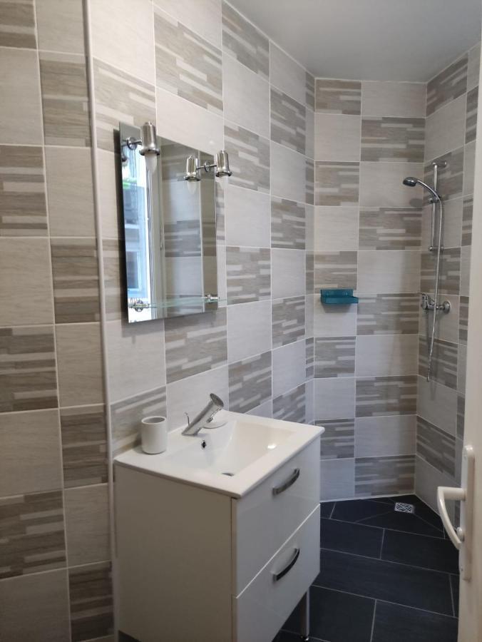 Studio Mezzanine Centre Ville Tarbes Ngoại thất bức ảnh